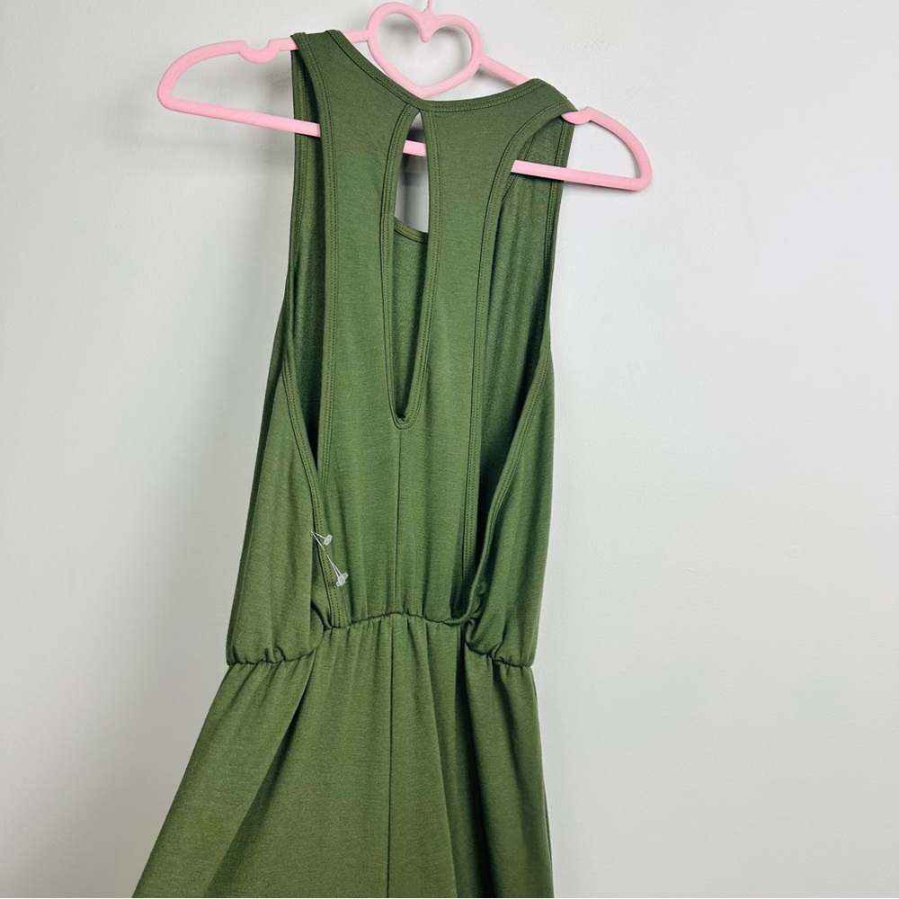 Go Couture NWOT Olive Green Wide Leg Sleeveless Jumpsuit Size Medium - Picture 8 of 10